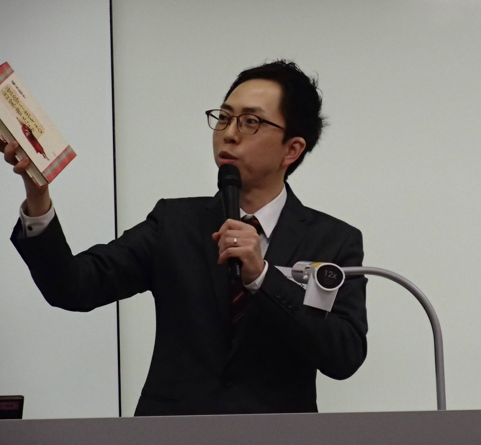 世俗を生きる出家者たち 上座仏教徒社会ミャンマーにおける出家